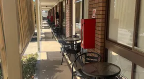 Cessnock Vintage motor inn - Image 4