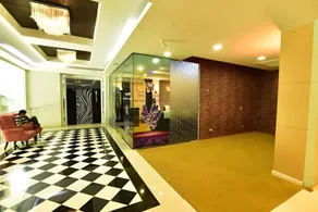Grand Pink Hotel Hatyai - Image 4