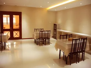 GreenTree Inn HeBei QinHuangDao ChangLi County MinSheng Road Walking Street Express Hotel - Image 3