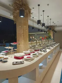 Huaqiao International Hotel - Image 3