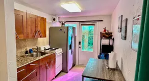 Close to beaches with hot tub and large garden - Image 4
