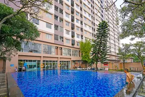 OYO Life 92774 The Edge Apartment By My Home - Image 2