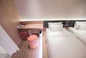 Shenzhen U Enjoy Hotel (Luohu Port Xiangxicun Subway Station) 深圳你享酒店(罗湖口岸向西村地铁站店） - Image 5