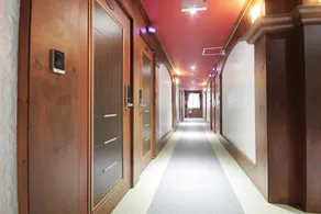 Sky Motel - Image 5