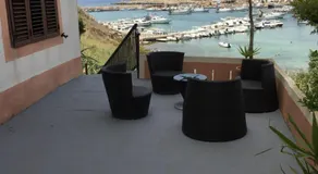 Il veliero blu camere sul porto - Image 4