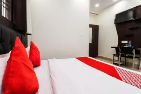 Hotel O Chandra - Image 2