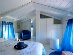 Eliathos Hillside Retreat - Image 5