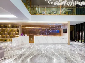 Lavande Hotel Hanshou Longyang International Square - Image 3