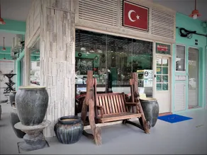 Blue Eyes Hotel - Image 4