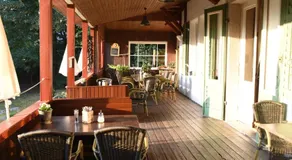 Jagdschloss Fahrenbühl Hotel Garni - Image 2