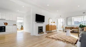 Bella BAY Four Bedroom Home - Prime Location - Holiday Yamba - Image 2
