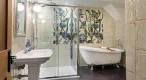 Apartments at Number 16 - The Jolly Coopers - Image 2