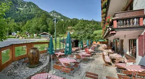 Aktivhotel & Gasthof Schmelz Ihr familienfreundliches Urlaubs Hotel mit Wellness, Almsauna, Chiemgau Karte - Image 3