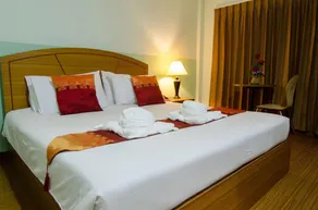 Ranong Garden Hotel - Image 2