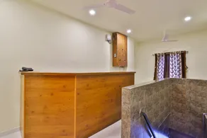 Hotel O 30712 surya palace - Image 3