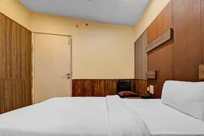 OYO 11061 Hotel Awesome - Image 3