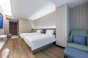Hanting Hotel Shanghai Shangnan Metro Station - Image 2