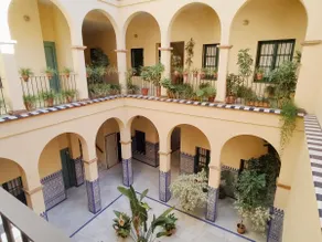 HomeySeville-Bright Apartment at Santa Cruz 4 pax, Parking Optional - Image 4