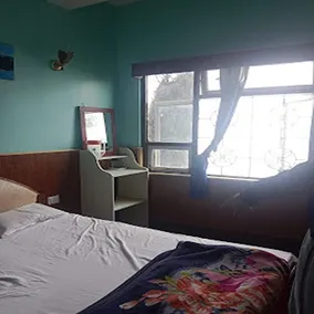 Roofscape Homestay - Image 2