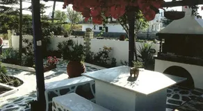 Tina's Apartments - Image 5