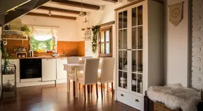 Green Hills Cottage with Pool & Magnificent View - Image 4