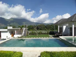 Bali Astetic Villa and Hot Spring - Image 3