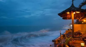 Joe's Cafe & Garden Resort - Image 2