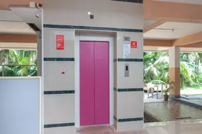 OYO Greenways Residential Homestay - Image 3