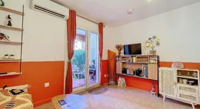 Cosy, Wi-Fi, jardin & parking, Jasmins Studio entre Cannes et Antibes - Image 2