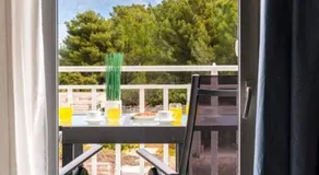 Luka 2 SEA&Beach front apartment - Image 5