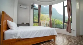 Long Hotel and motobike rental - Image 2