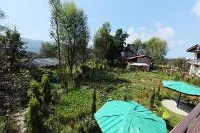Vin's Villa & caffe - Image 5