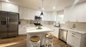 Modern Desert Retreat - 12 Min to DT & Airport - Image 4