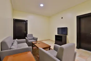 OYO 317 Dheyouf Al Wattan For Furnished Suites - Image 2
