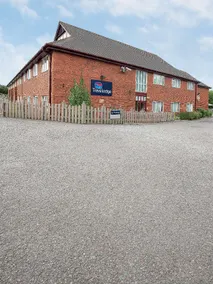 Travelodge Northampton Wootton - Image 2
