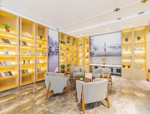 Atour Hotel Qinhuangdao Xiangxi Sea - Image 5
