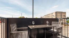 Superior Apartment with Balcony & Gym - Image 5