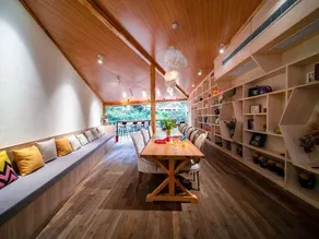 Sun Valley Shiwujian Murren Glamping - Image 2