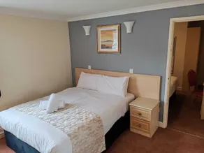 The Harvey Hotel - Image 4