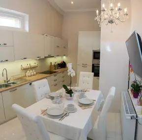 Sky Apartment - Image 4