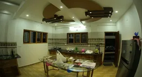4 Bed Flat - Sleeps 8 - Pets - Smoking - Parking - Image 2