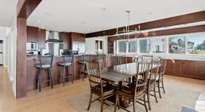 Dreamview- Private Lake Frontage - Image 5