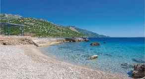 Beach Front Home In Karlobag With Wifi - Image 5