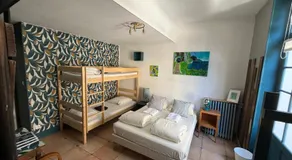 Cassis Hostel - Image 2