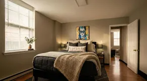 The Terrace at Park Place 2nd floor walk up -cozy 2 bedroom fast WiFi free coffee - Image 2