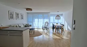 Summit View Apartment - Image 4