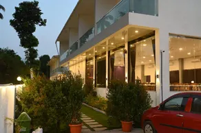 Golden Pearl Resort By Gemstone Hospitality - Image 5