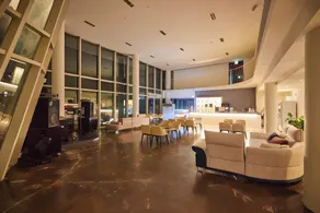 Crest72 Hotel - Image 2