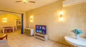 Zest Holiday Home - Image 5