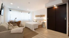 Aparthotel Centric - Image 2